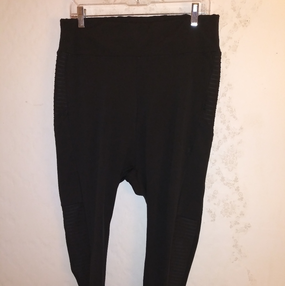 Popfit activewear leggings